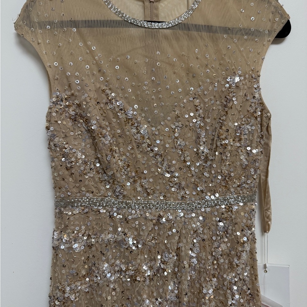 NWT | Mac Duggal 5619 Nude Beige High Neck Cap Sleeve Gown Size 4 - Picture 5 of 15